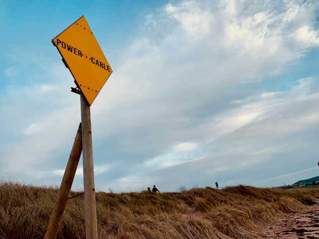 Warning sign for an underground power cable