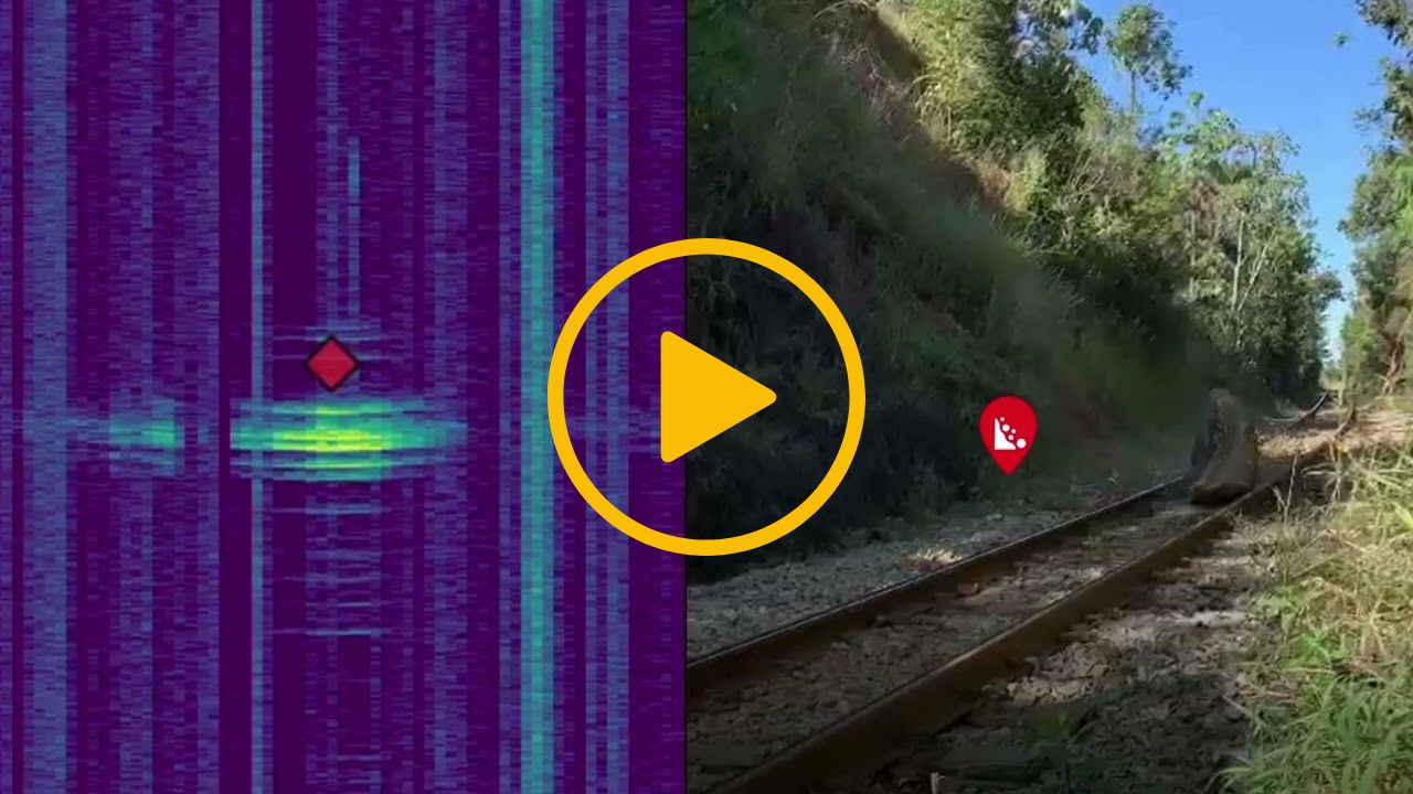 Detecting a rockfall on a railway